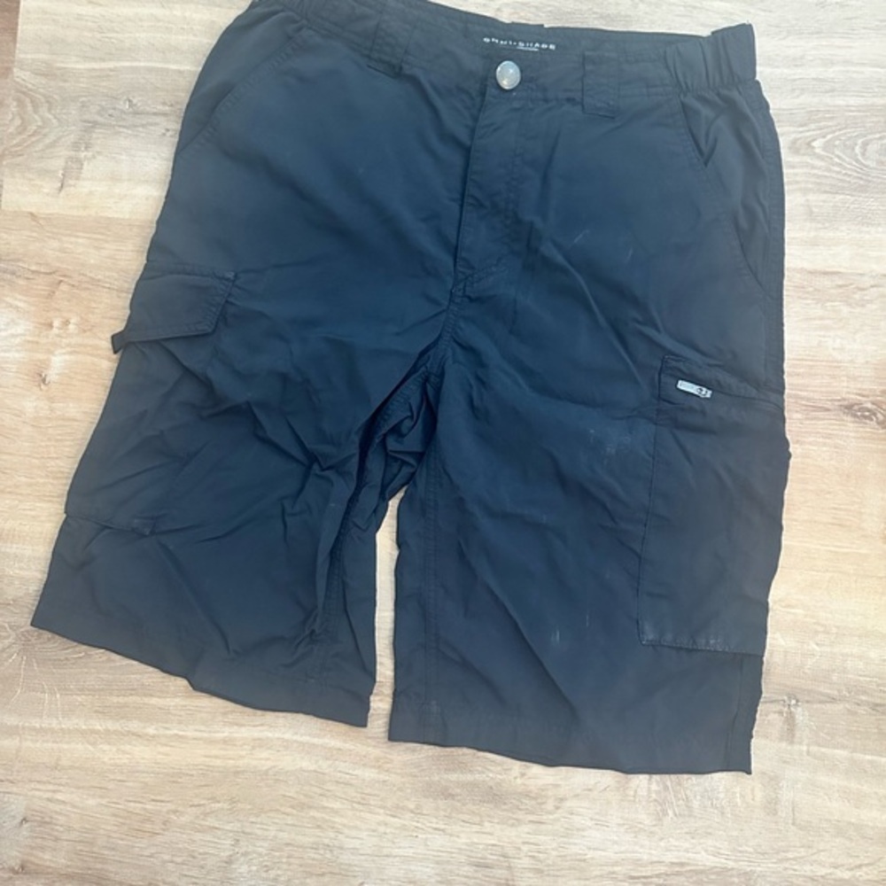 Columbia Black Cargo Shorts Lightweight Casual
